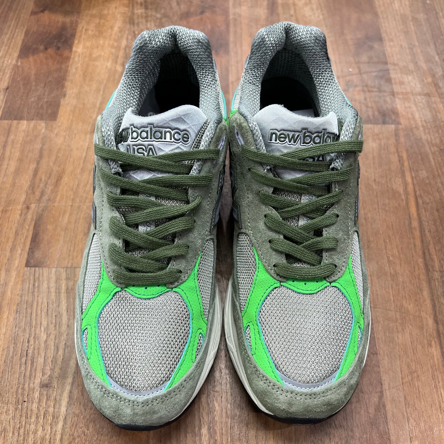 New Balance 990v3 MiUSA Patta Keep Your Family Close Size 8 USED s16953