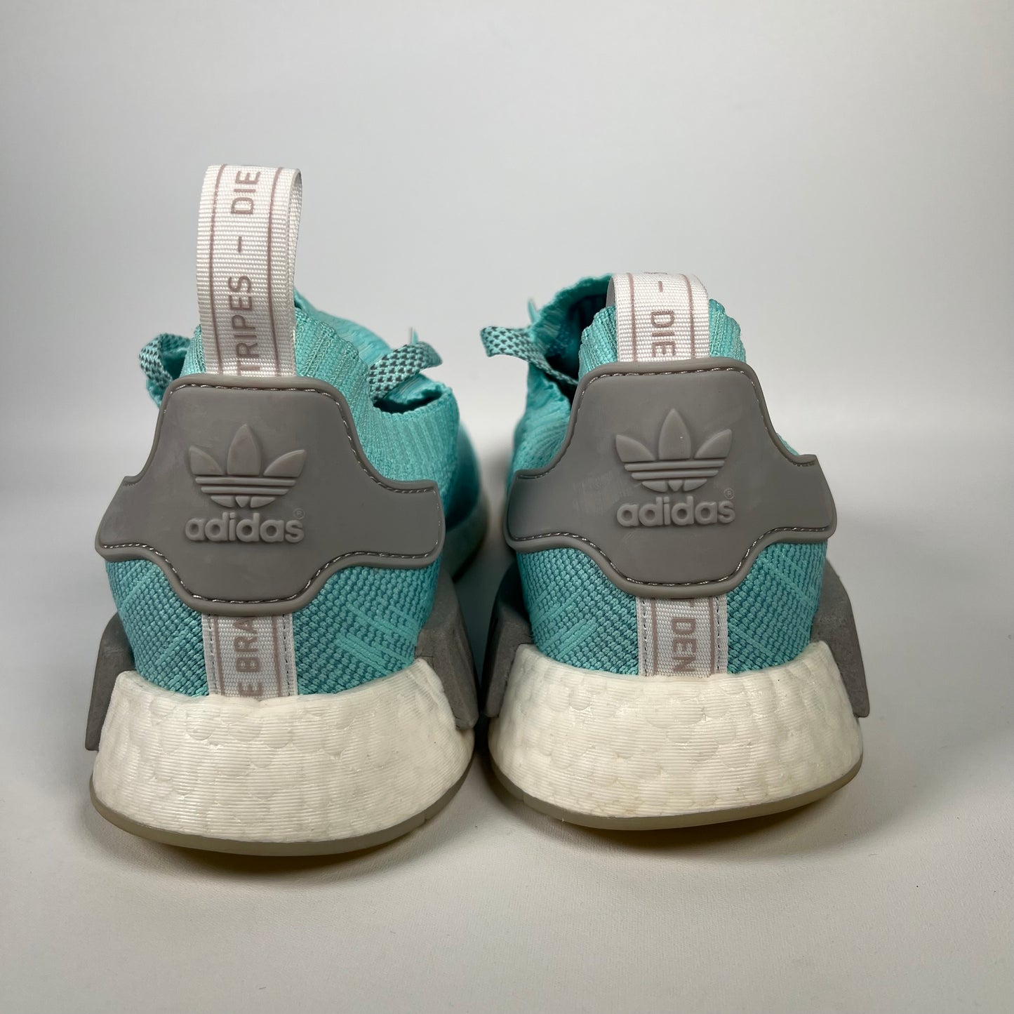 Adidas NMD R1 Energy Aqua (2018) Size 11 USED s18074