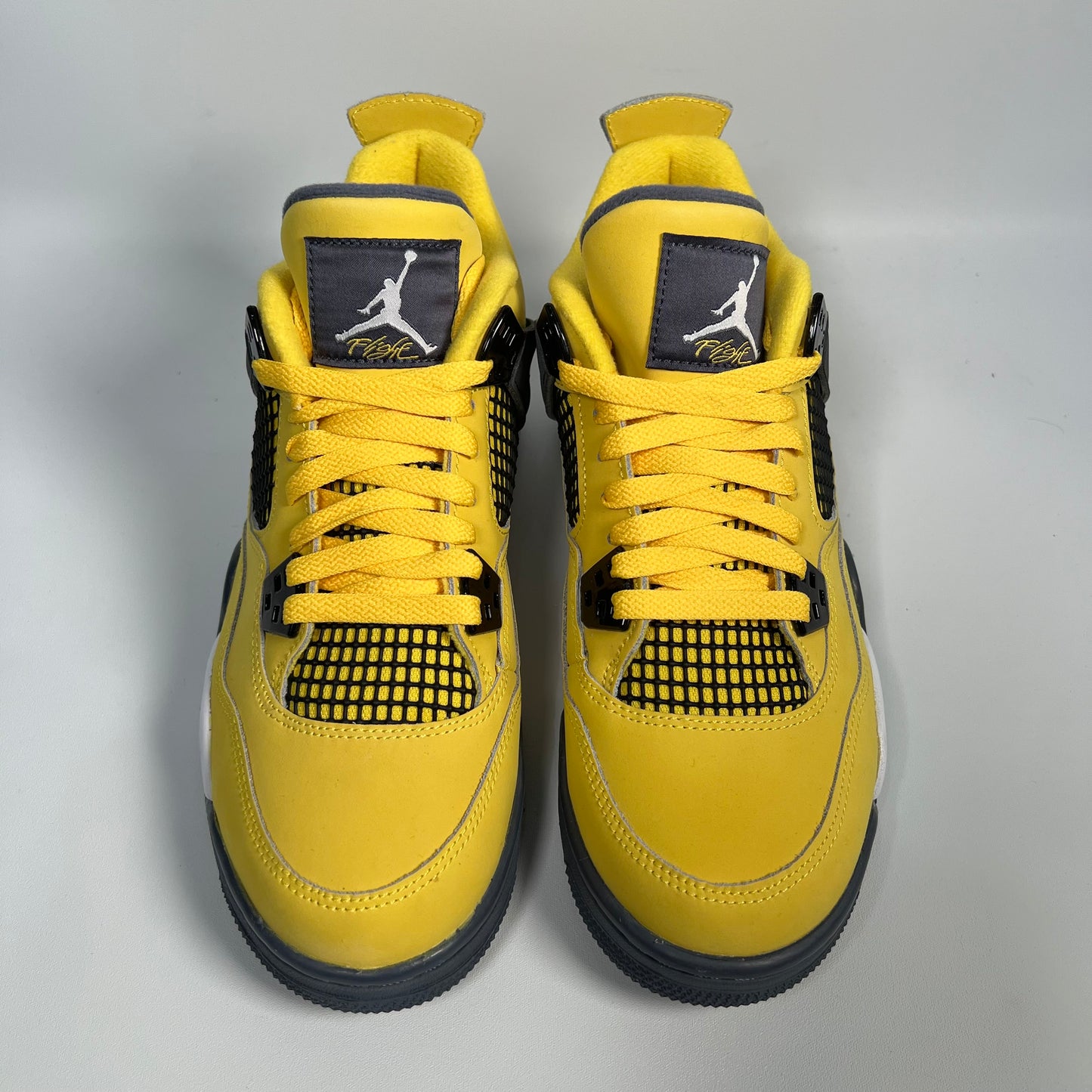 Jordan 4 Lightning (2021) Size 7y NEW s17688