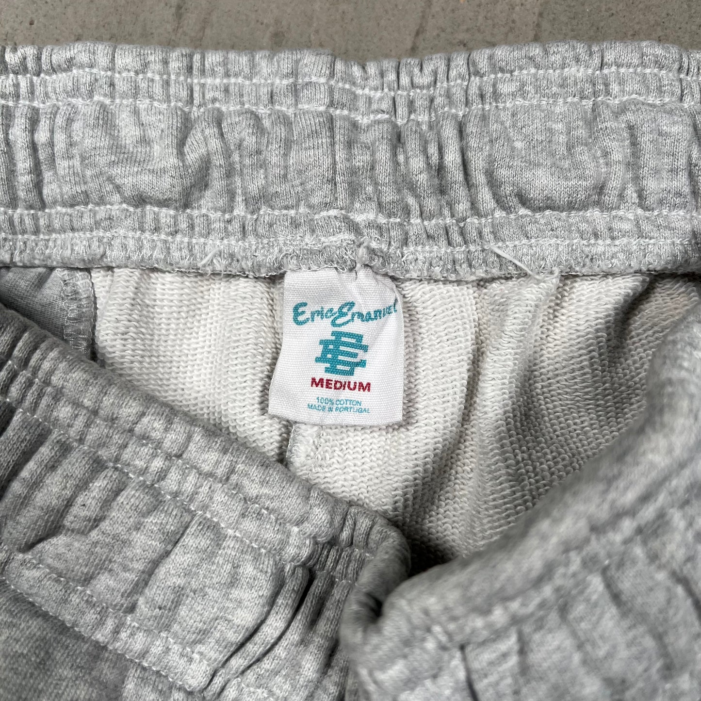 Eric Emmanuel Grey Sweatpants Size Medium USED x17944