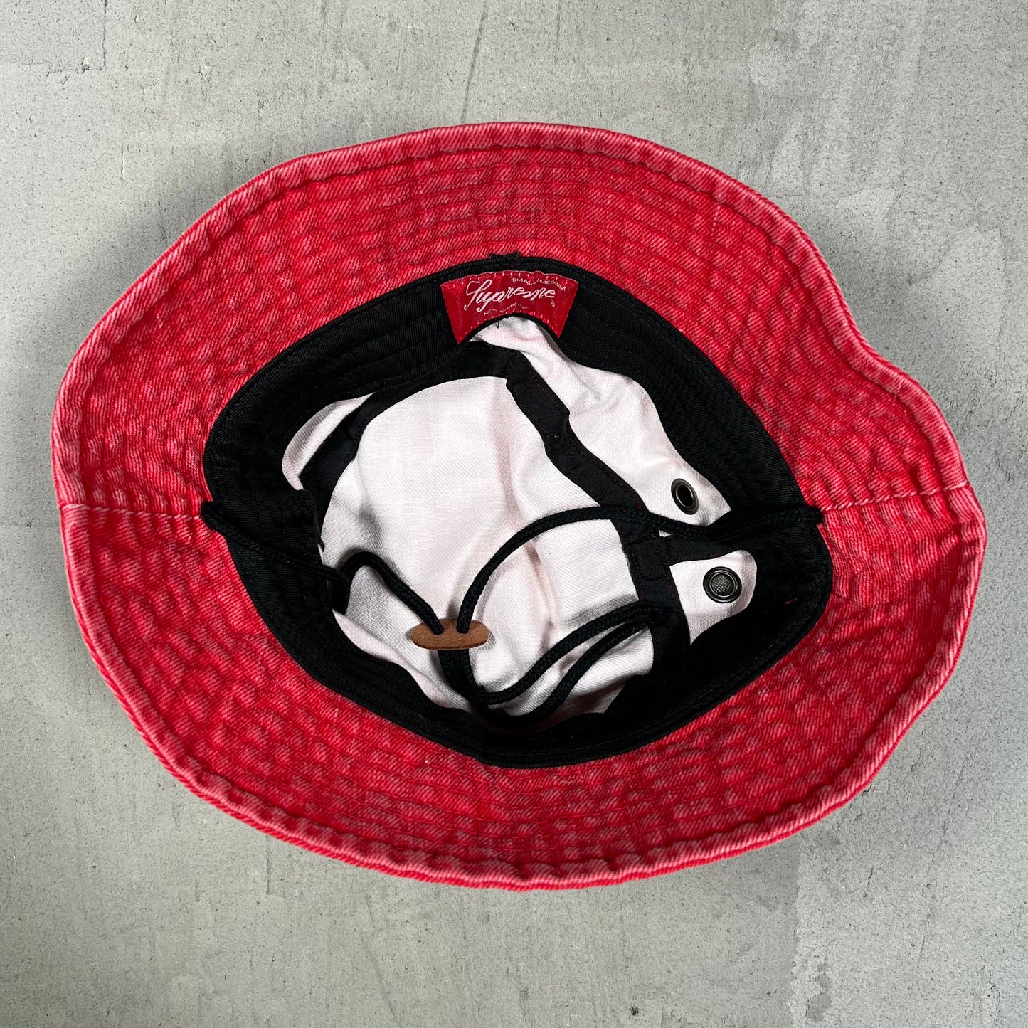 Supreme Stencil Webbing Boonie Red Bucket Hat USED x18107