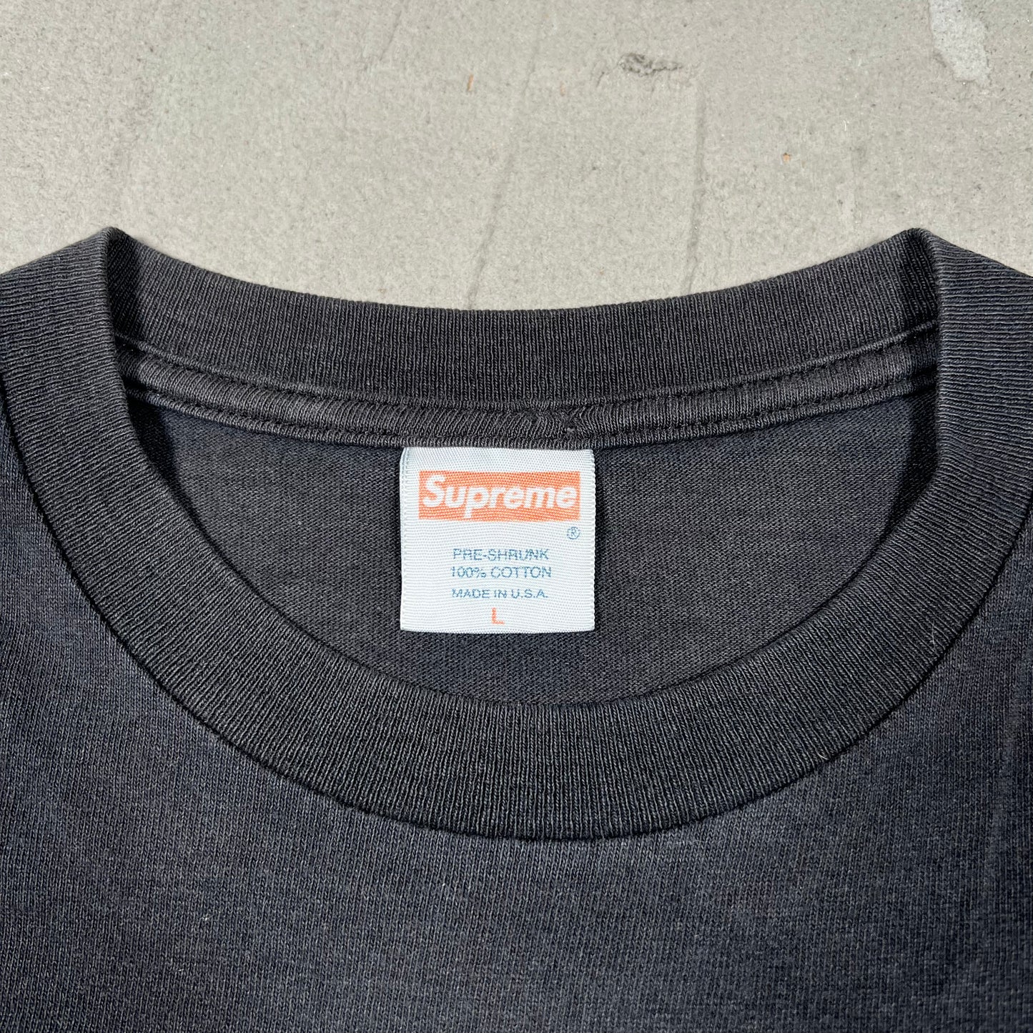 2006 Supreme Raisin Hell Black Tee Size Large USED x18146