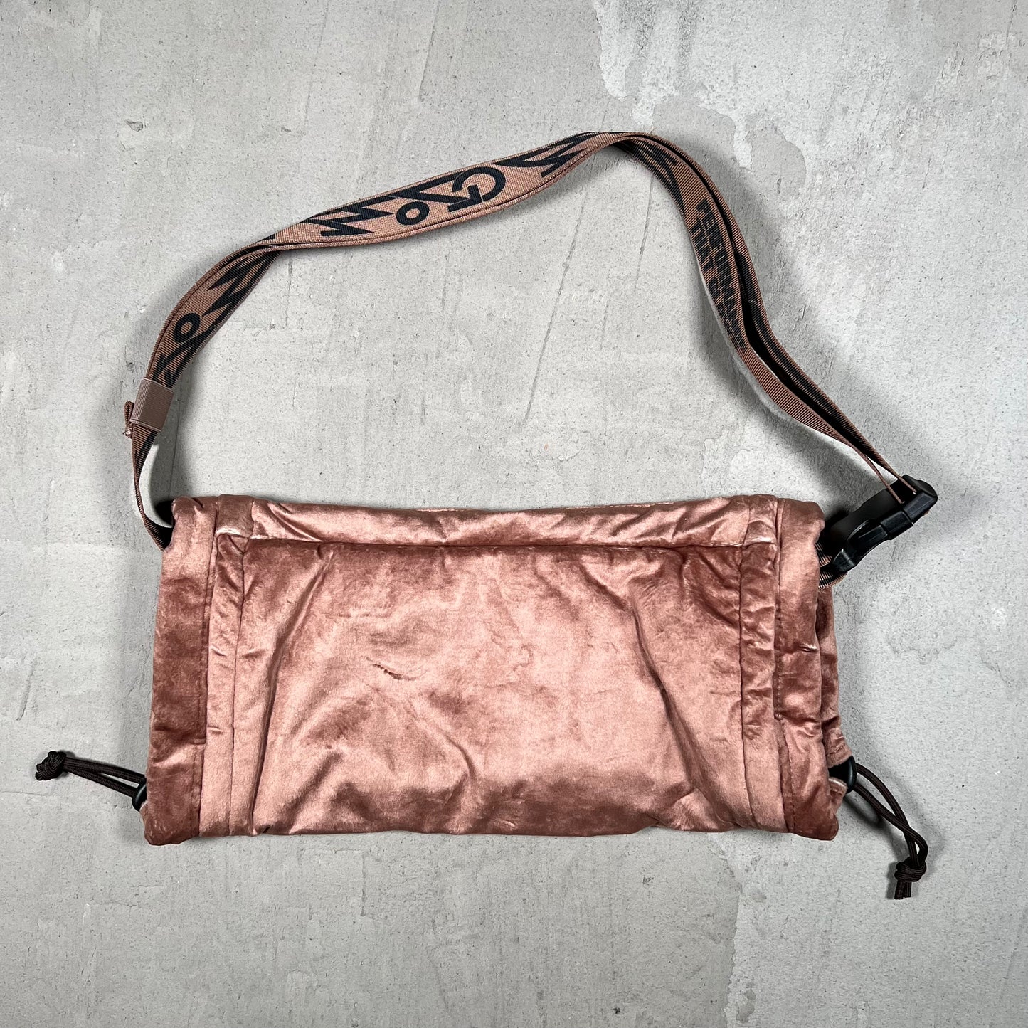 Travis Scott Crossover Brown Hand Warmer NEW x18159