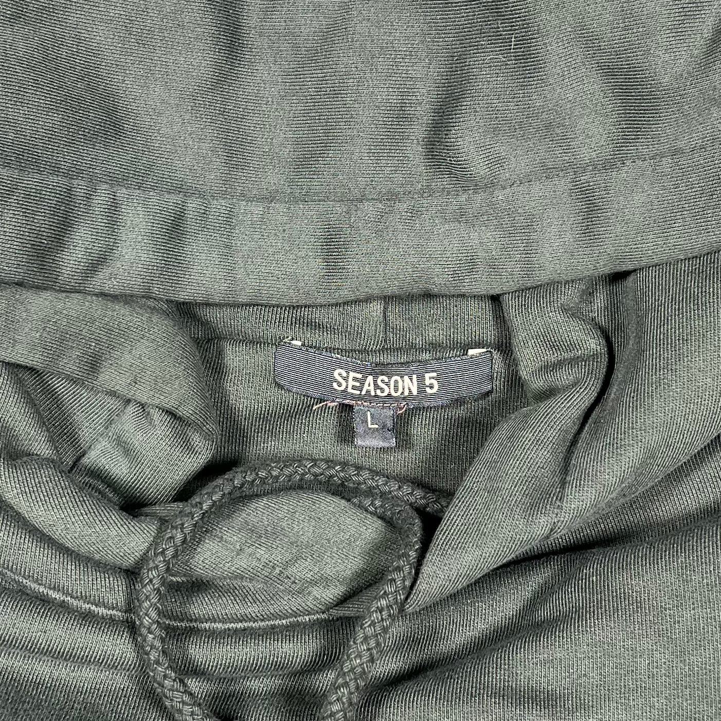 Yeezy Season 5 Dark Green Hoodie Size Large USED x18213