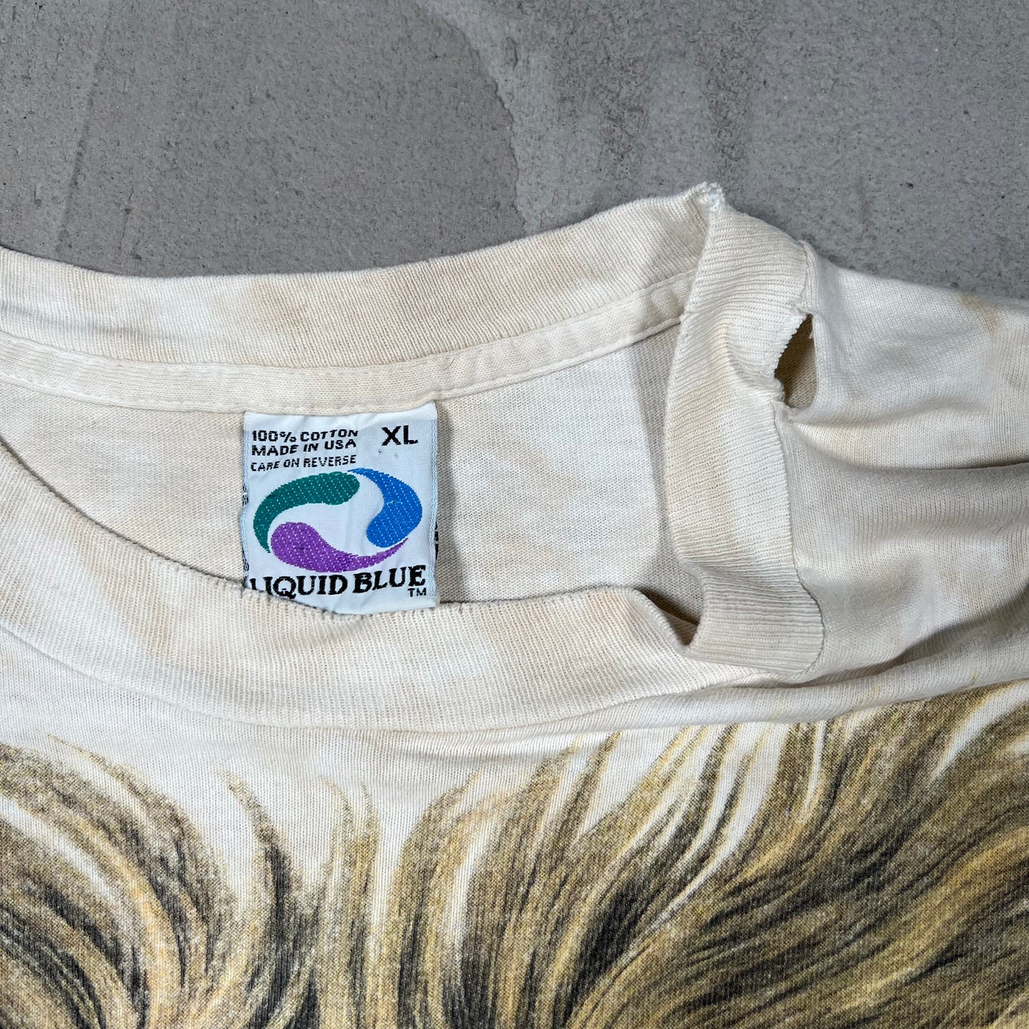 1994 Liquid Blue Double Sided Lion Tee Size XL USED v14434
