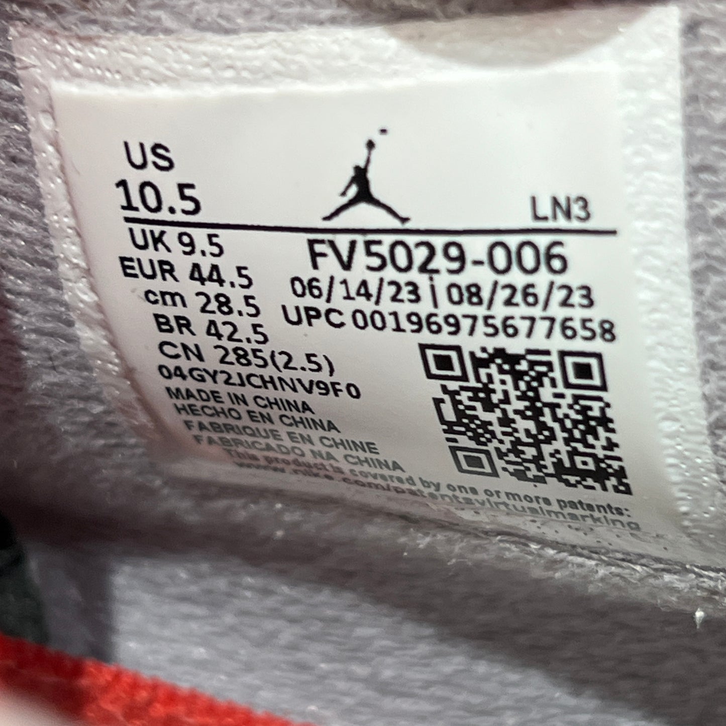 Jordan 4 Bred Reimagined (2024) Size 10.5 USED s22612