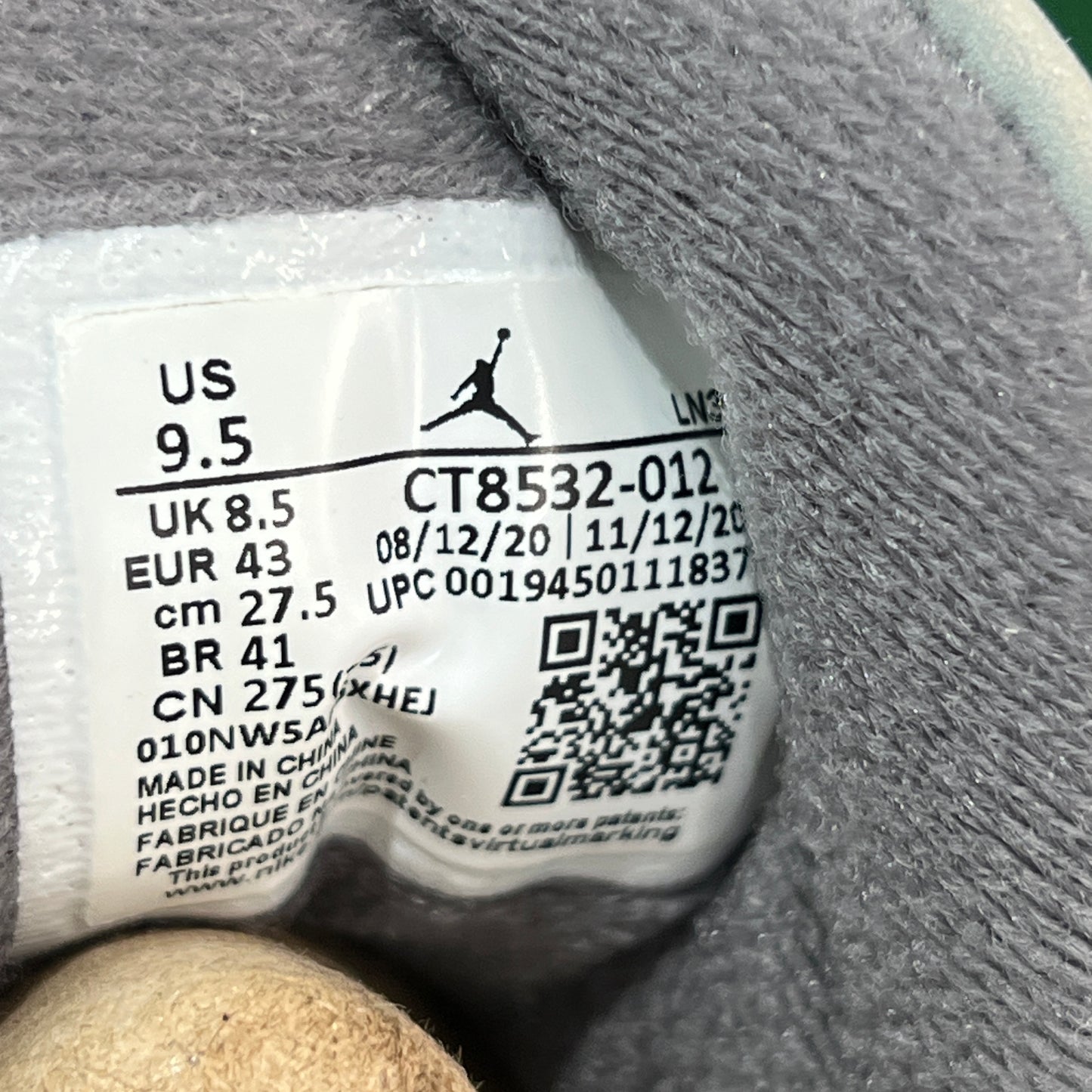 Jordan 3 Cool Grey (2021) Size 9.5 USED s22608