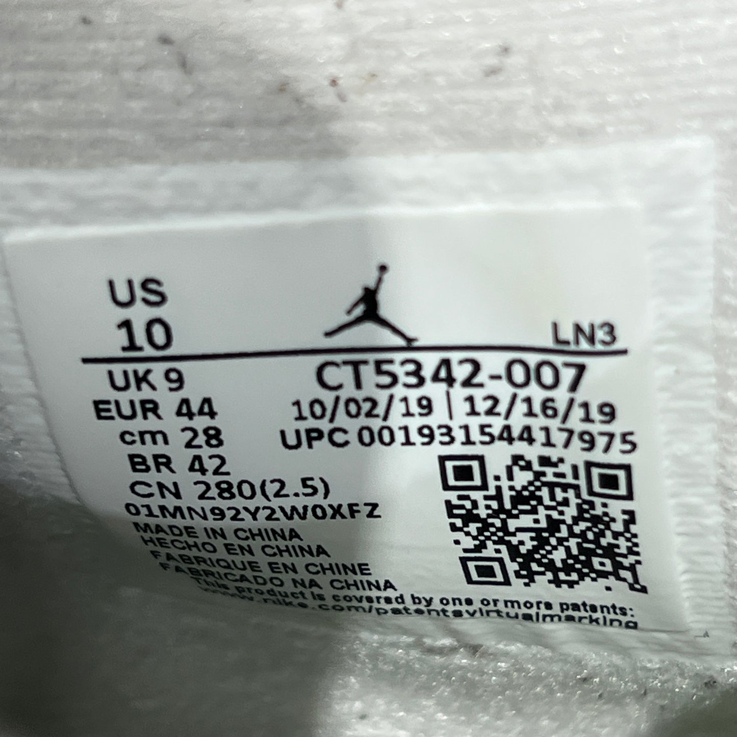 Jordan 4 SE 95 Neon (2020) Size 10 USED s22607