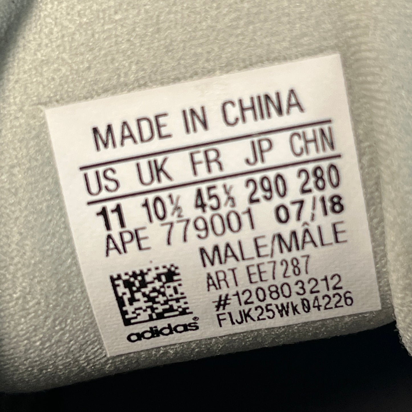 Yeezy 500 Salt (2018) Size 11 USED s22655