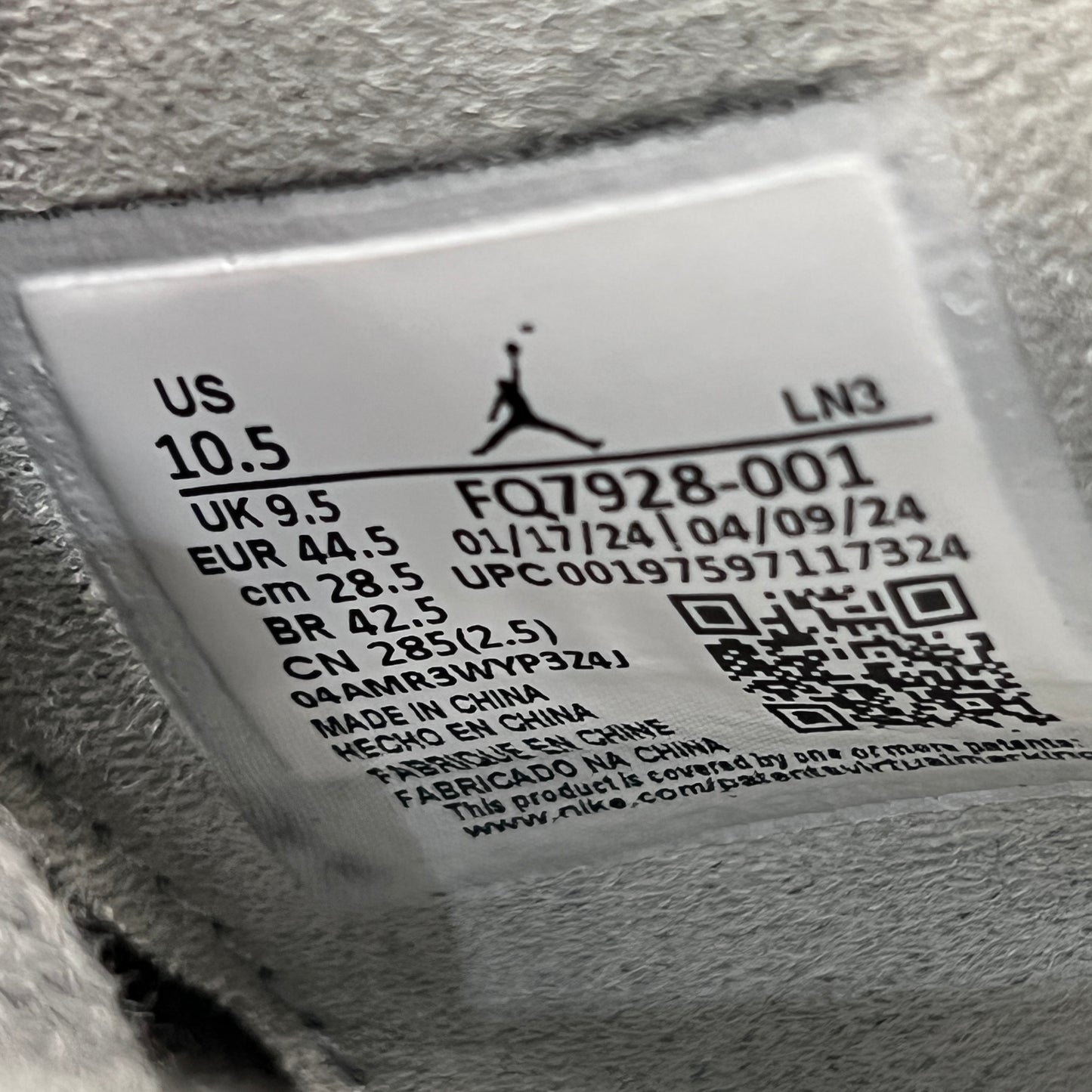 Jordan 4 Paris Olympics Wet Cement (2024) Size 10.5 USED s23021