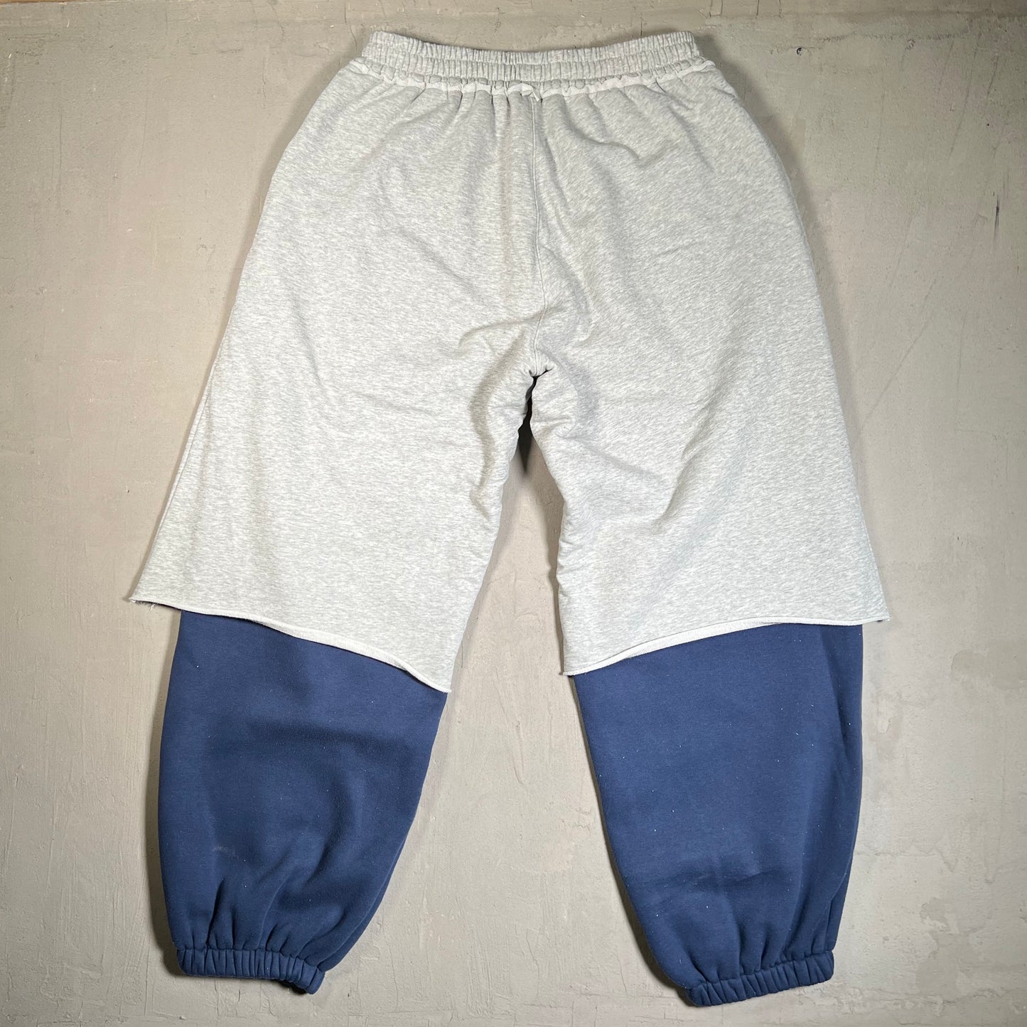 GV Gallery Raspberry Hills "Mr Miyagi" Sweatpants Size Small USED x17708