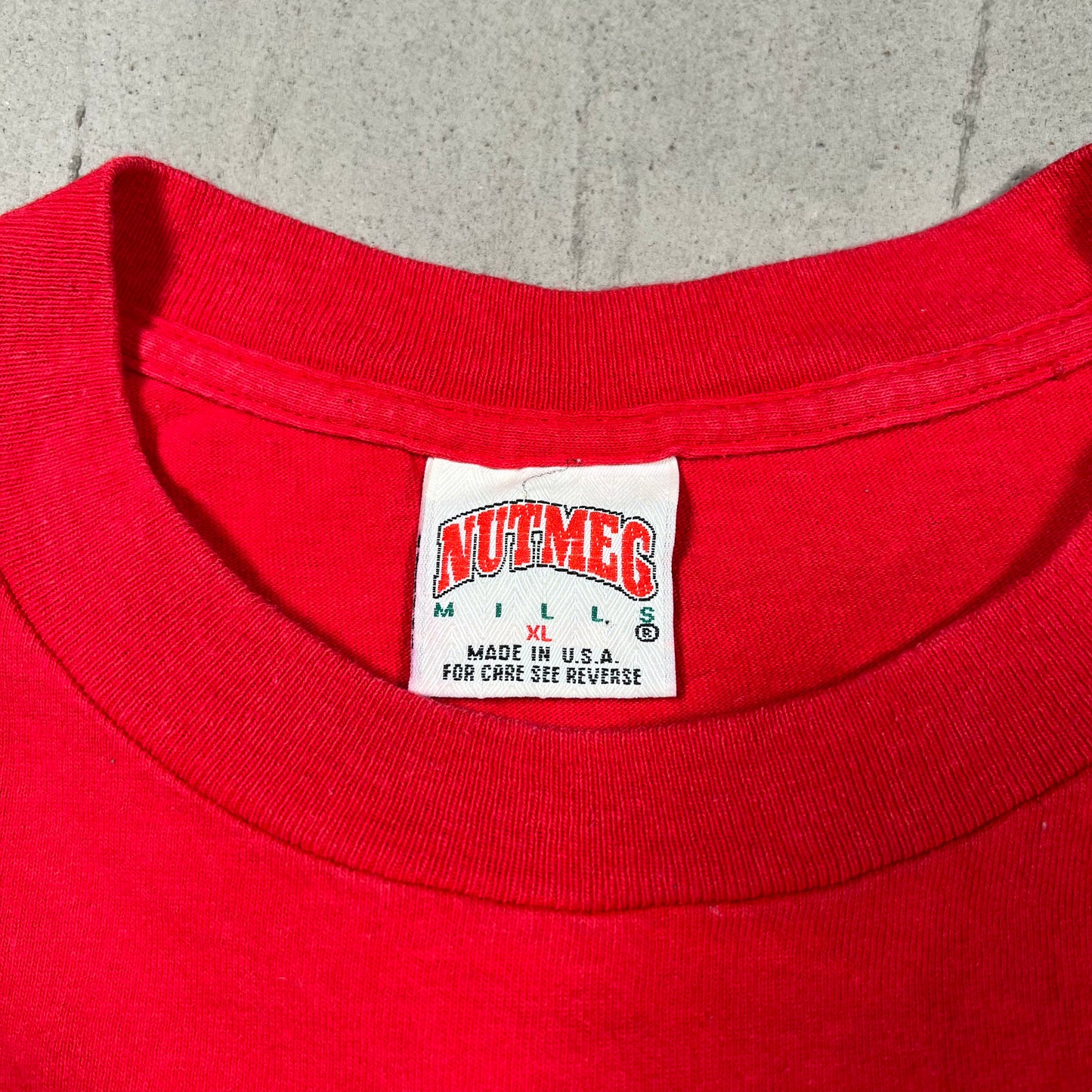 1993 Chicago Bulls 3 Time Champions Red Tee Size XL USED v19757