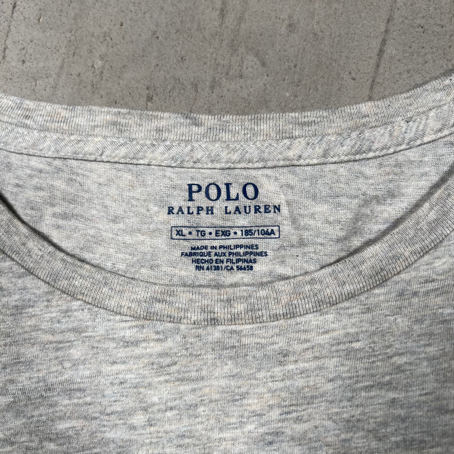 Polo Ralph Lauren Bear Sweater Grey Tee Size XL USED v19793
