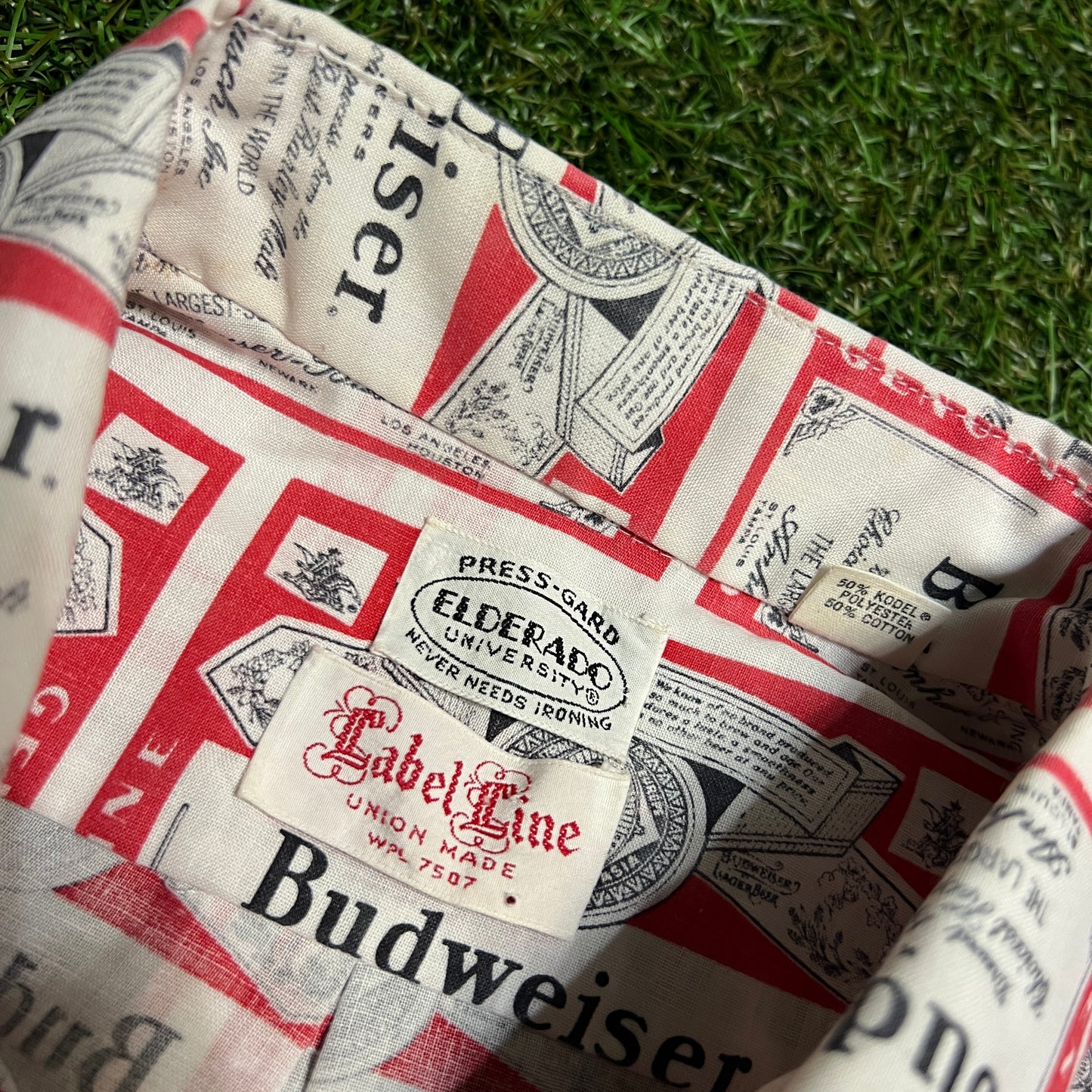 1990's Budweiser Full Print Button Up Size Small USED V3781