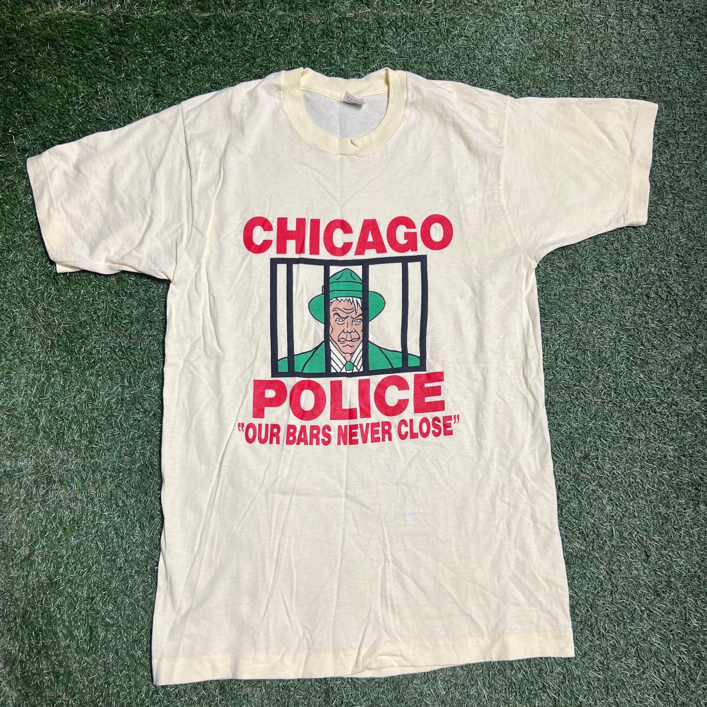 Chicago police tee yellow Size Large USED v14085