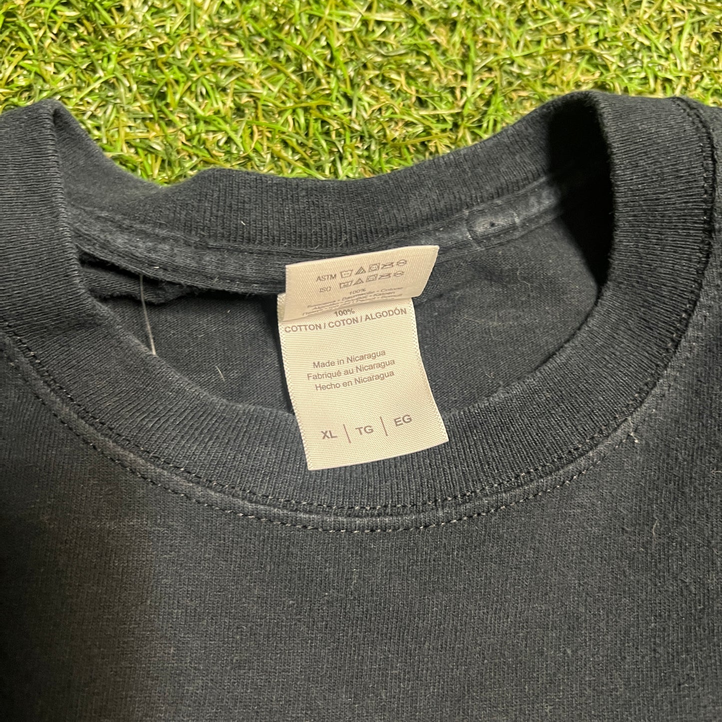 LV Newport Cigarettes Bootleg Tee Size XL USED v12719