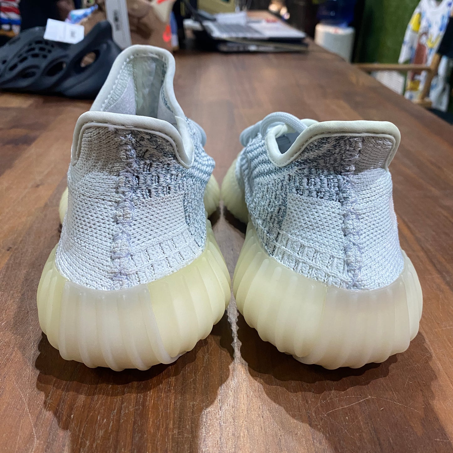 Adidas Yeezy 350 v2 Cloud Reflective Size 4 NEW s4421