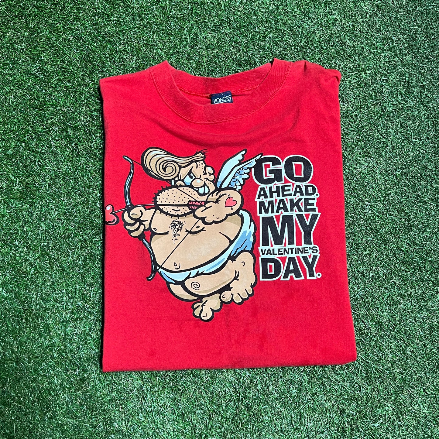 Fat Cupid Make My Valentines Tee SZ XL USED
