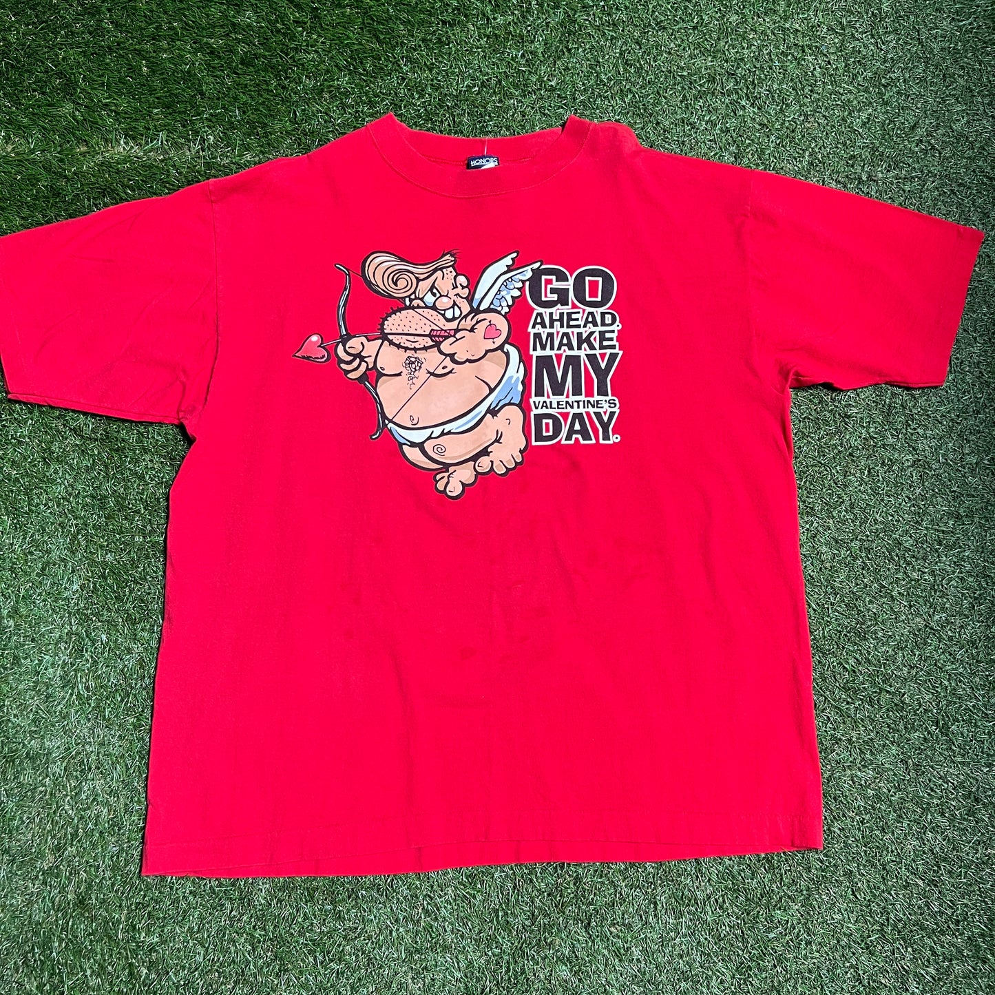 Fat Cupid Make My Valentines Tee SZ XL USED