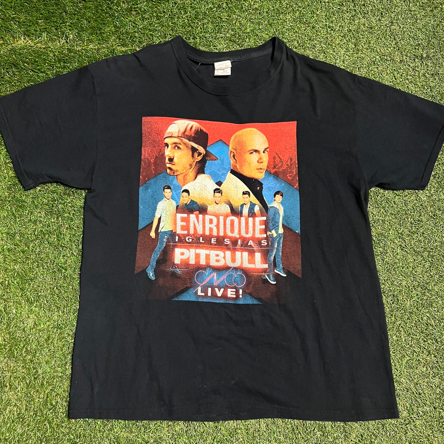Enrique Iglesias & Pitbull Live Tour Yee Size Large USED v8015