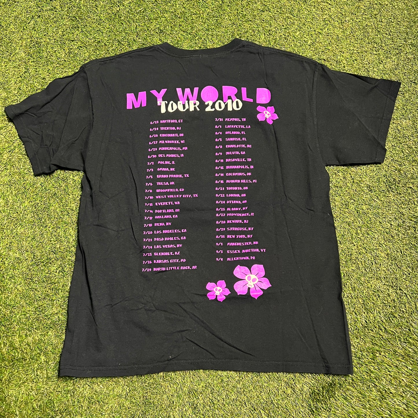 Justin Bieber 2010 tour Rap Style Black Tee Size Large USED v3548