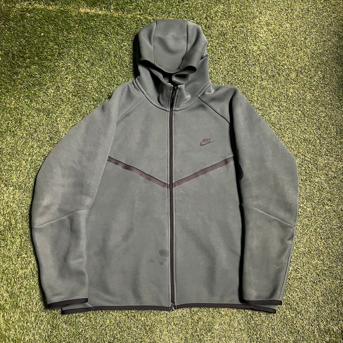Nike Tech Green Zip Up Hoodie Size XXL USED v15931