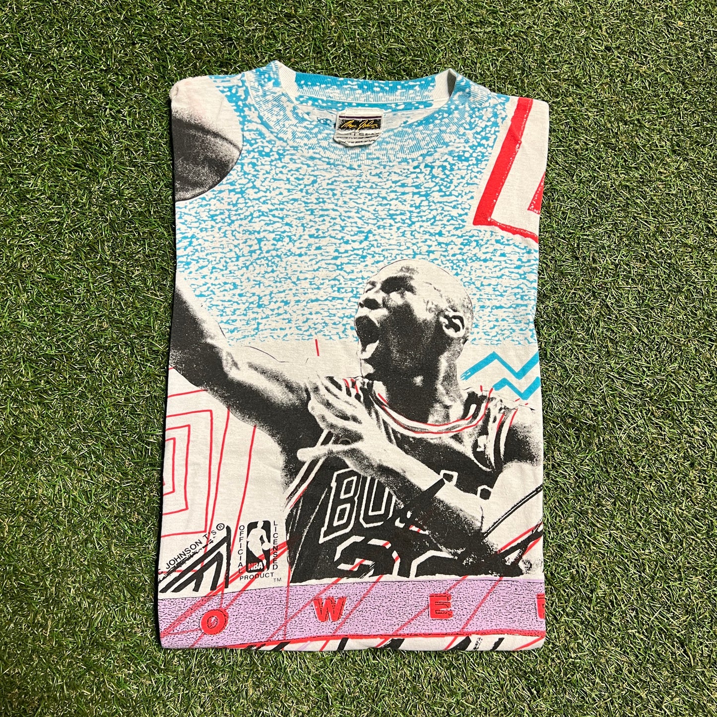 Michael Jordan Magic Johnson Tag Full Print White/Blue Tee Size Large USED v10449