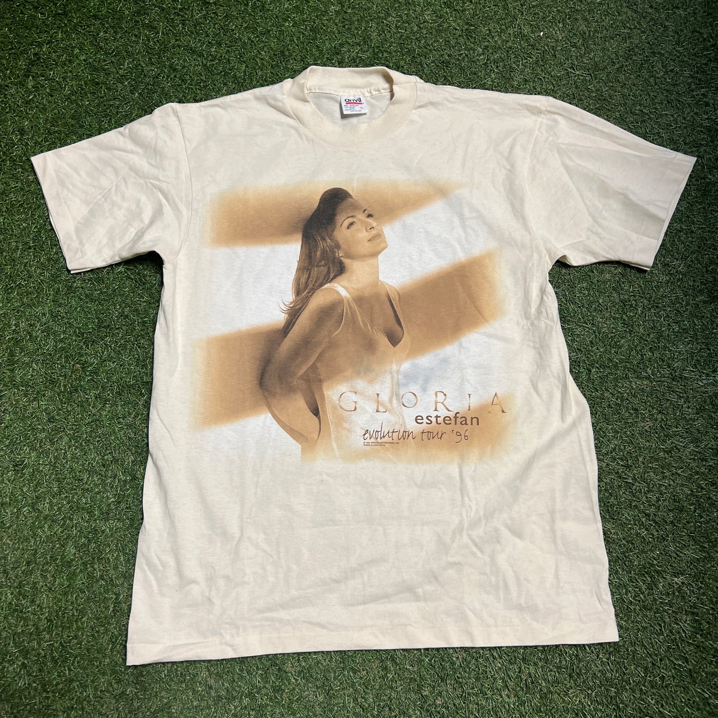 1996 Gloria Estefan Evoluton Tour 96 White Tee Size Large USED v14943