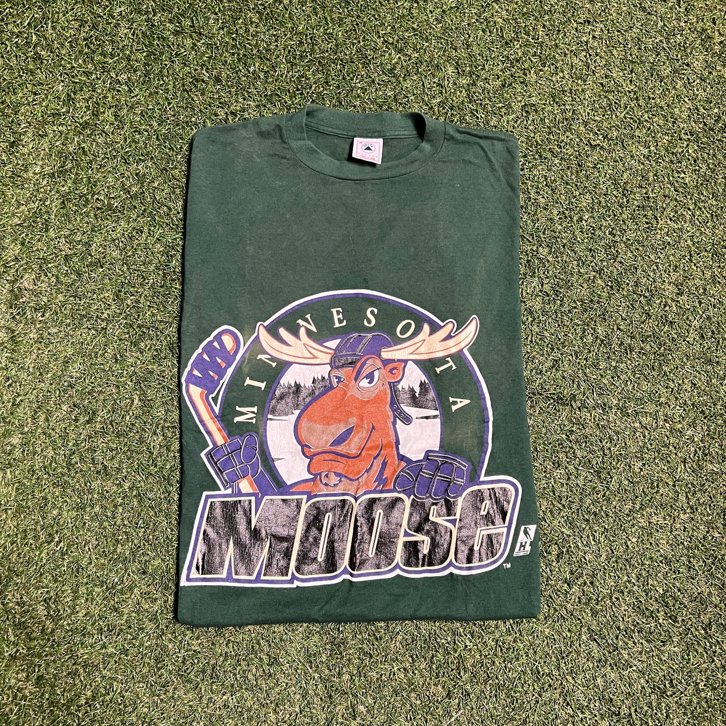 1990s Minnesota Moose Green Tee Size Medium USED v15958