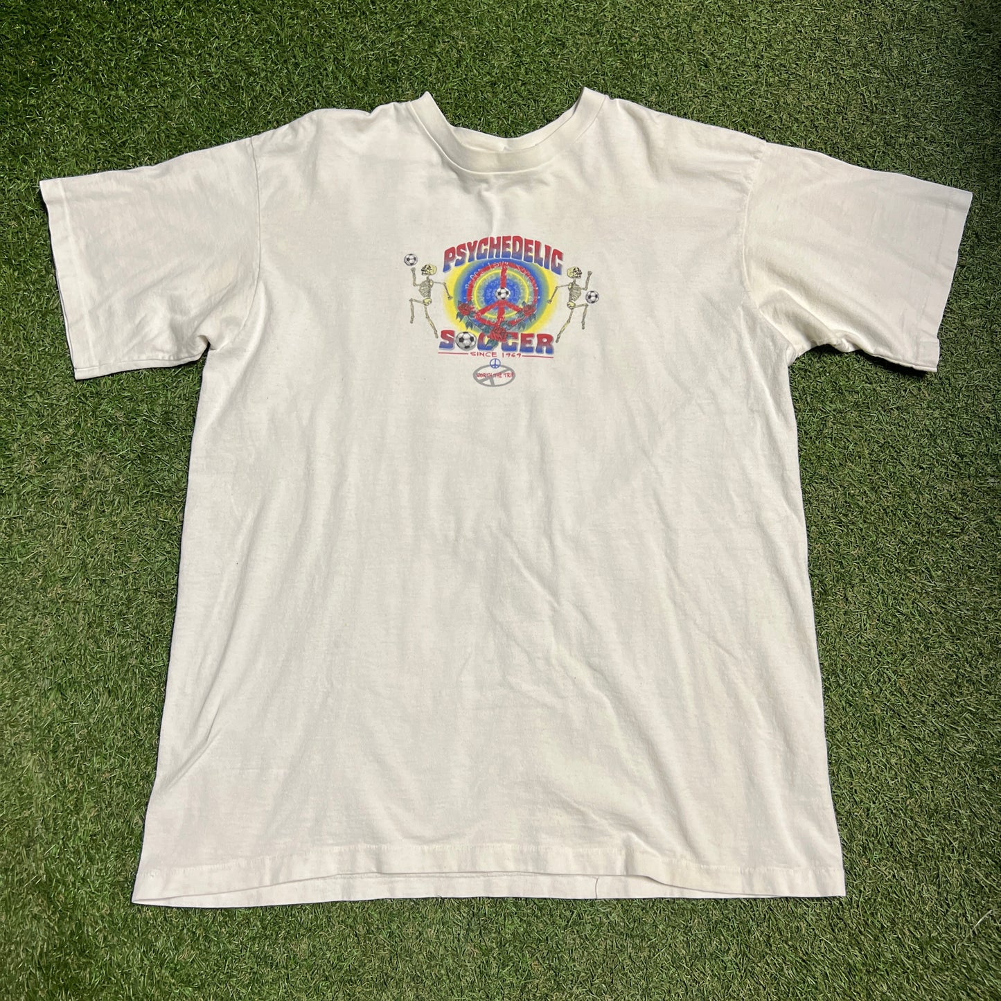 1990s Psychedelic Soccer Since 1969 White Tee Size XL USED v14992