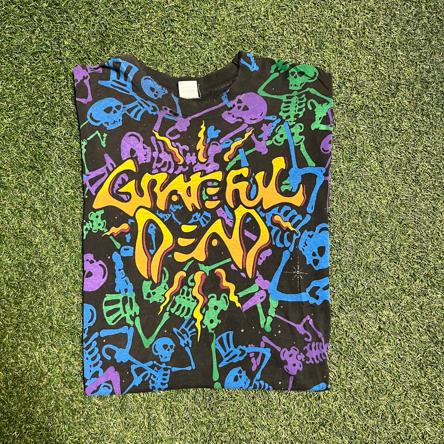 1992 Grateful Dead Skeletons with Top Hats Full Print Black Tee Size Large USED v2295