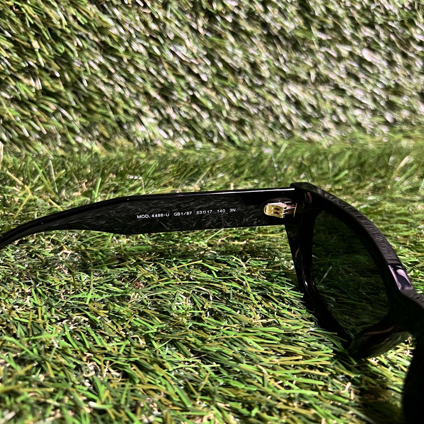 Versace ve4488u Black Women's Sunglasses NEW x13392