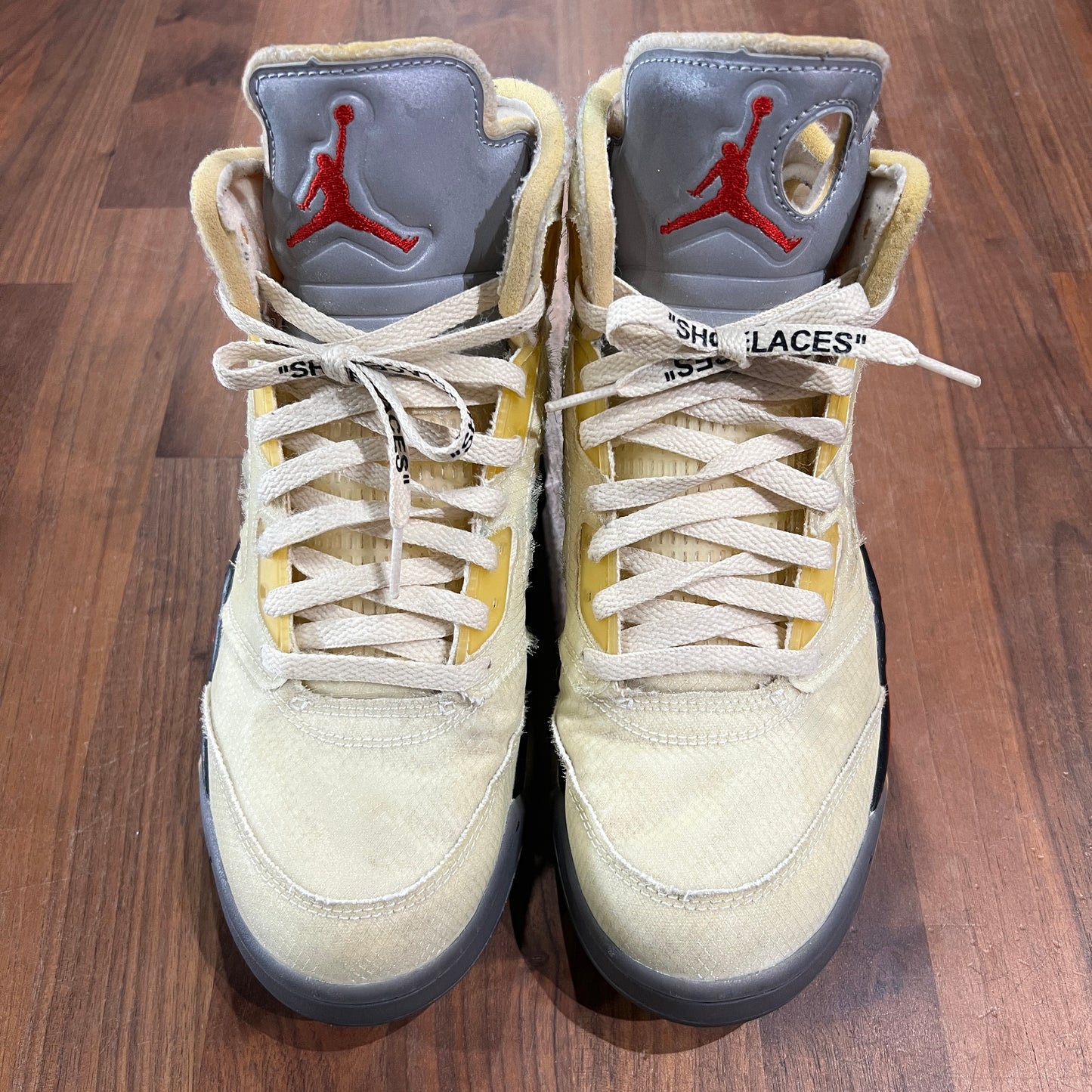 Jordan 5 Off White Sail Size 9.5 USED s14076