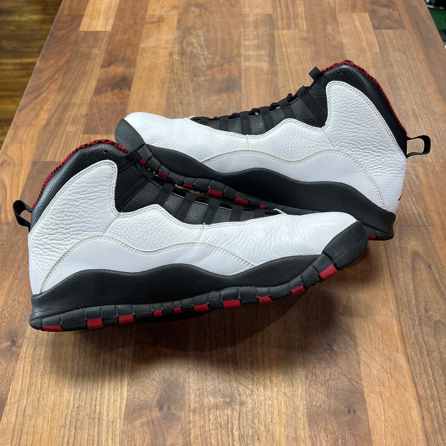 Jordan 10 Retro Chicago Bulls (2012) Size 11.5 USED S15738