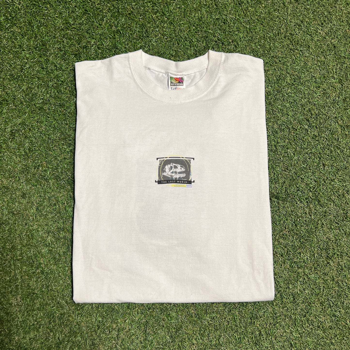 1997 Jurassic Park Lost World Crew White Tee Size XXL USED v15047