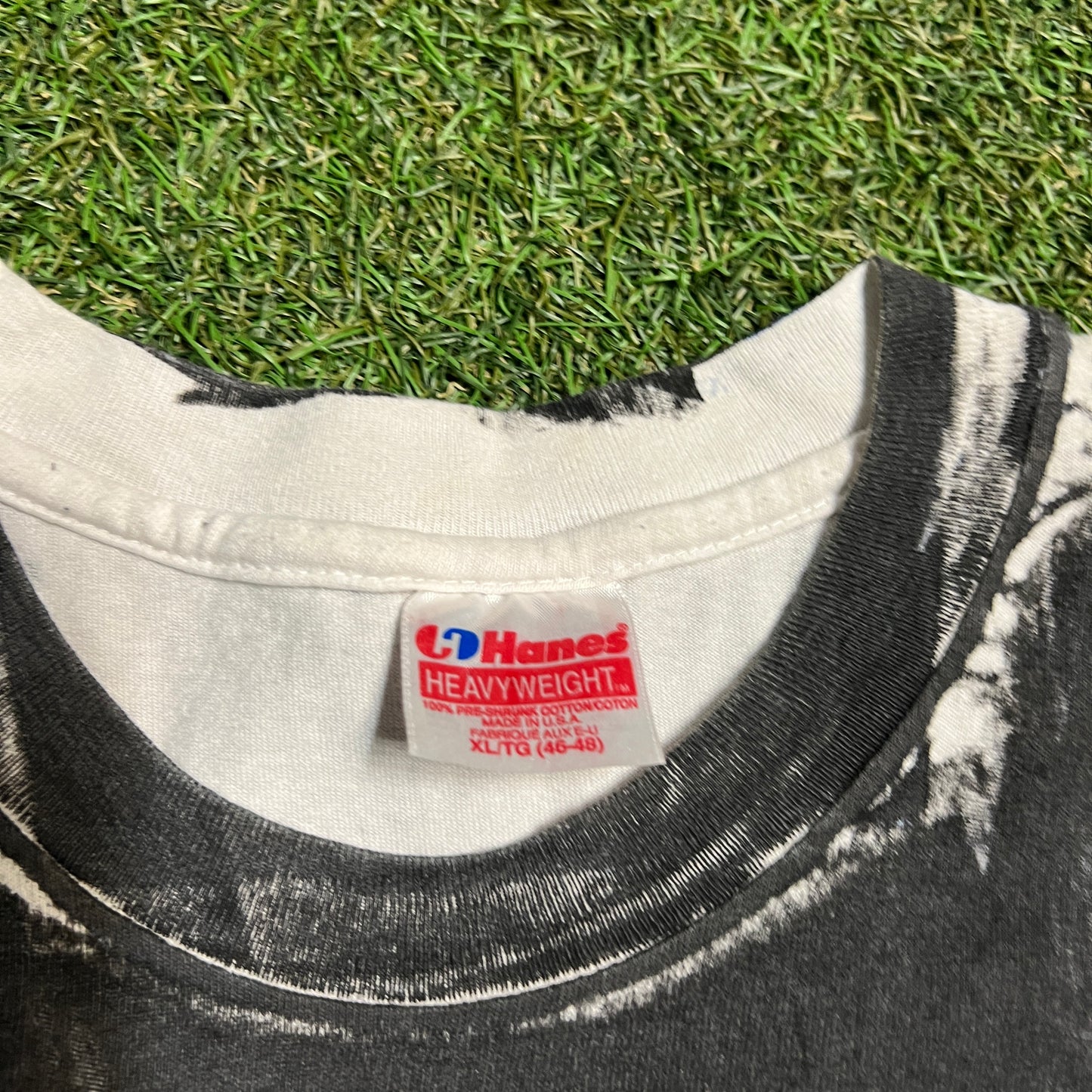 1993 Jurassic Park Full Print Blood Claws Tee Size XL USED v15045