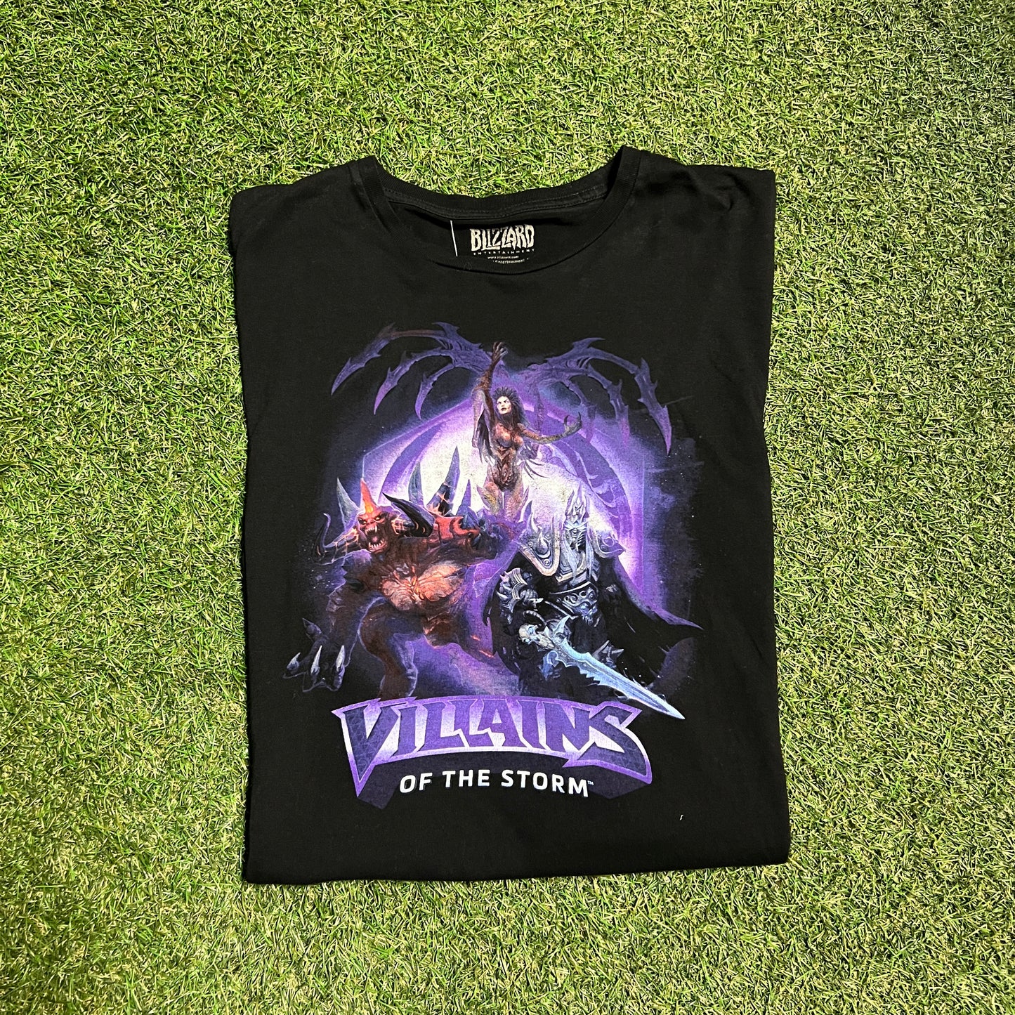 Villians Of The Storm Anime Tee Size XL USED v12685