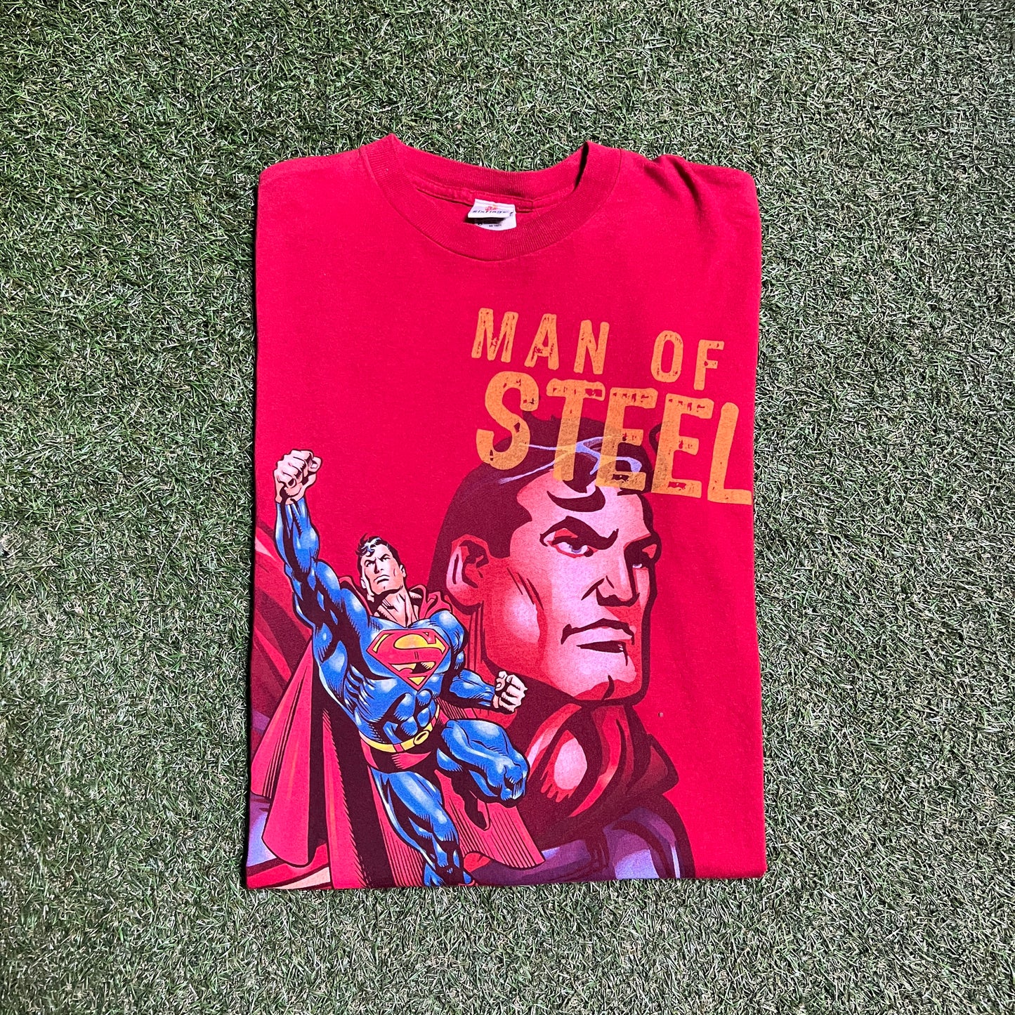 Superman Man of Steel Full Graphic Red Tee Size Large v4632