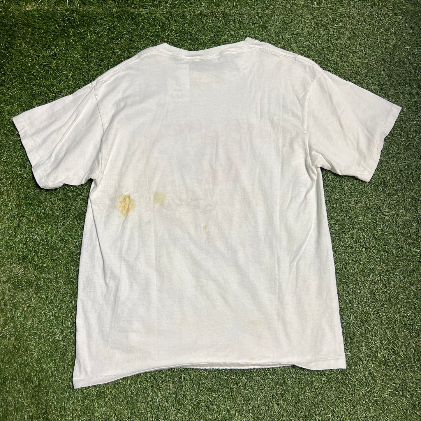 Super sunday football White Tee Size Large USED v11942