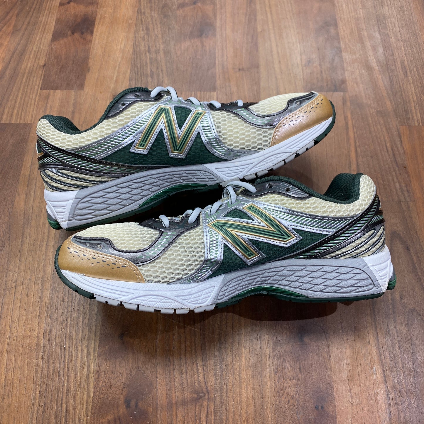 New Balance 860v2 Aime Leon Dore Green Size 9 USED s14537