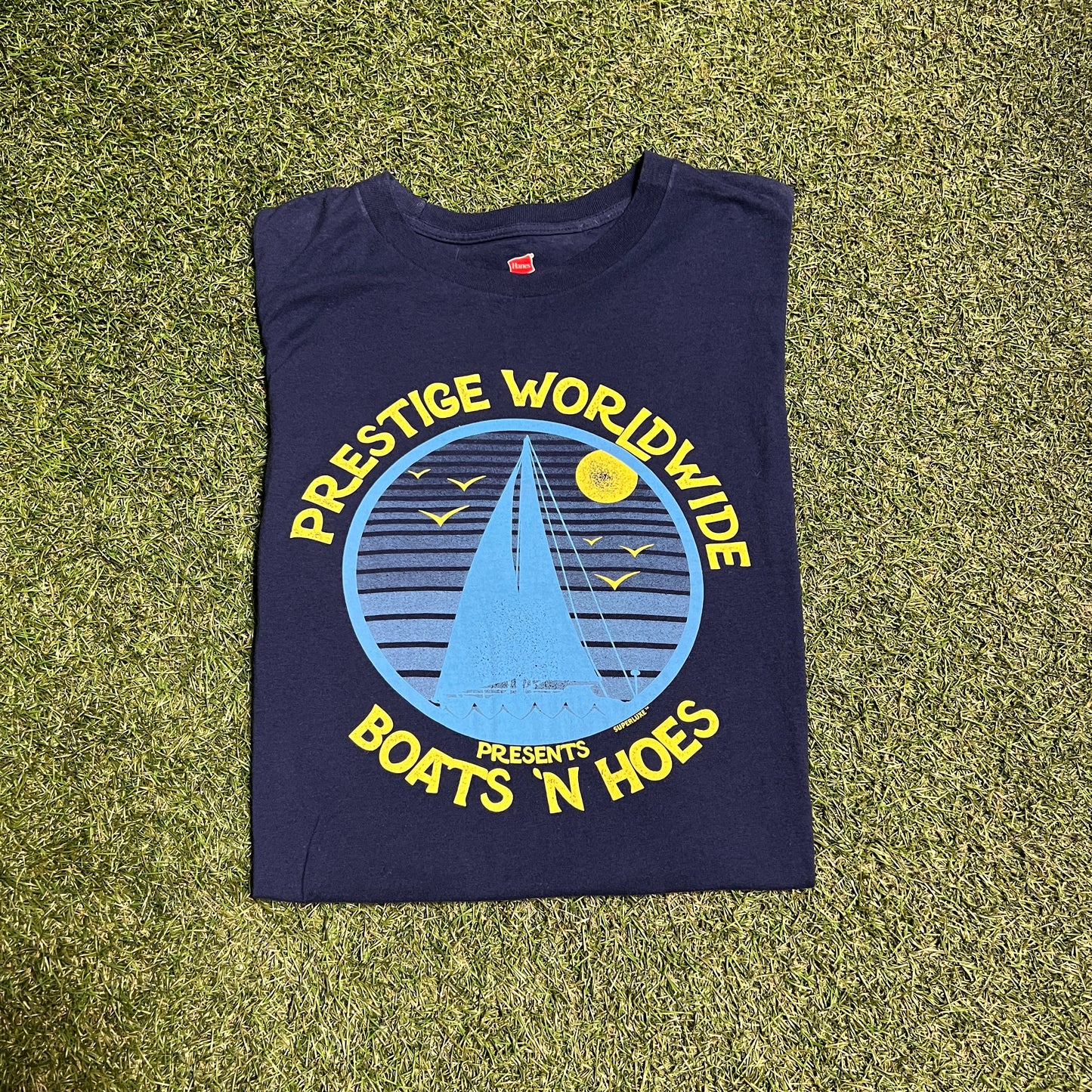Prestige worldwide boats and hoes Navy Blue Tee Size XL USED v2766