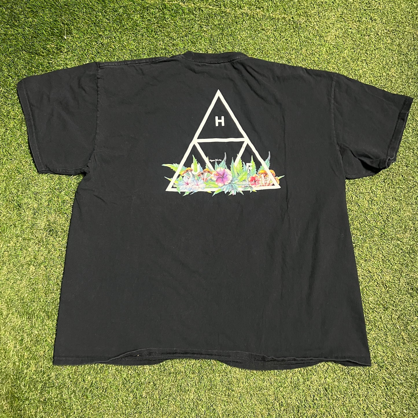HUF Floral Logo Black Tee Size XXL USED v15098