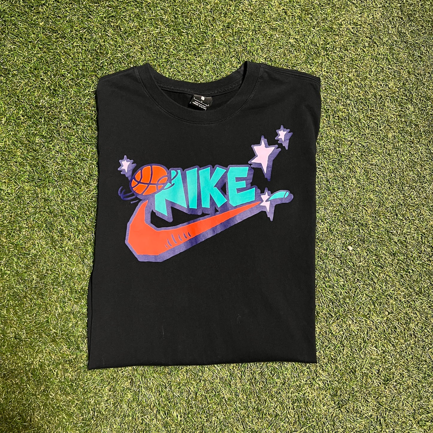 Nike Basketball Purple Stars Orange Check Black Tee Size Large USED x10372