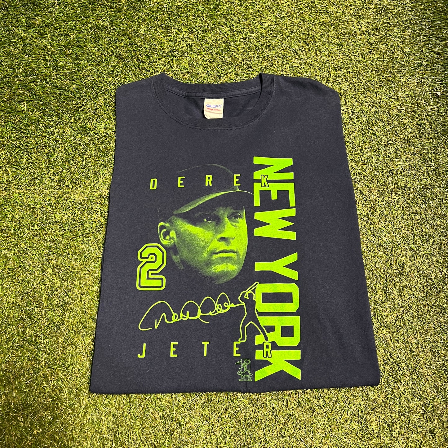New York Derek Jeter Face Navy Tee Size 2XL USED V13248