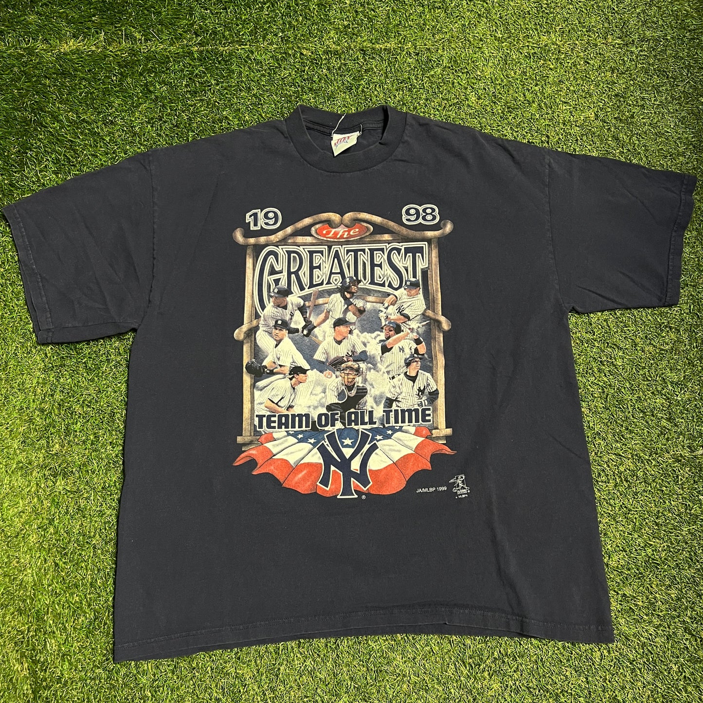 1998 The Greatest Team of All Time Navy Tee Size XL USED v14158