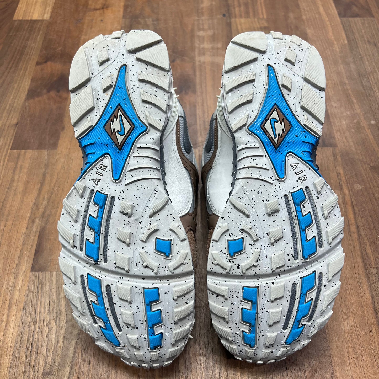 Nike Air Terra Humara Undefeated Brown Size 8.5 USED s15841
