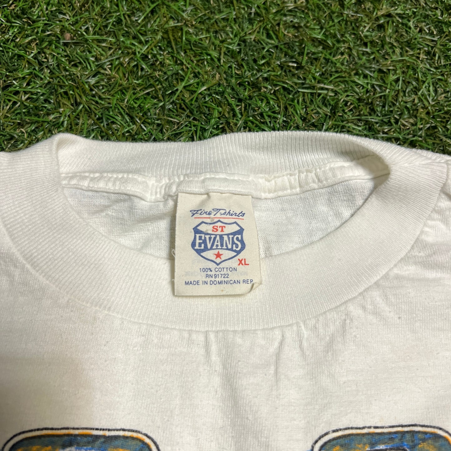 Evans Tag 1996 World Series Champions Gold Logo 3 Players White Tee Size XL USED v14142