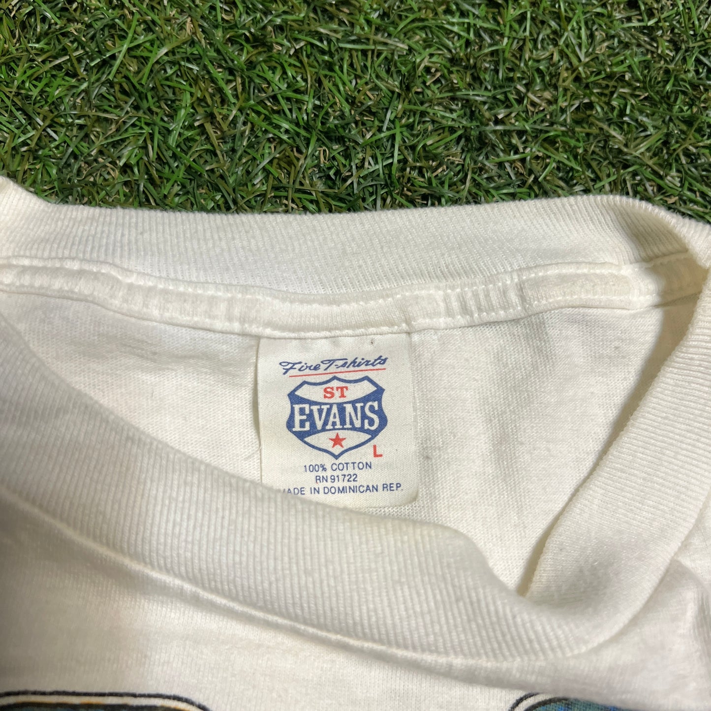 Evans Tag 1996 World Series Champions Gold Logo 3 Players White Tee Size Large USED v14141