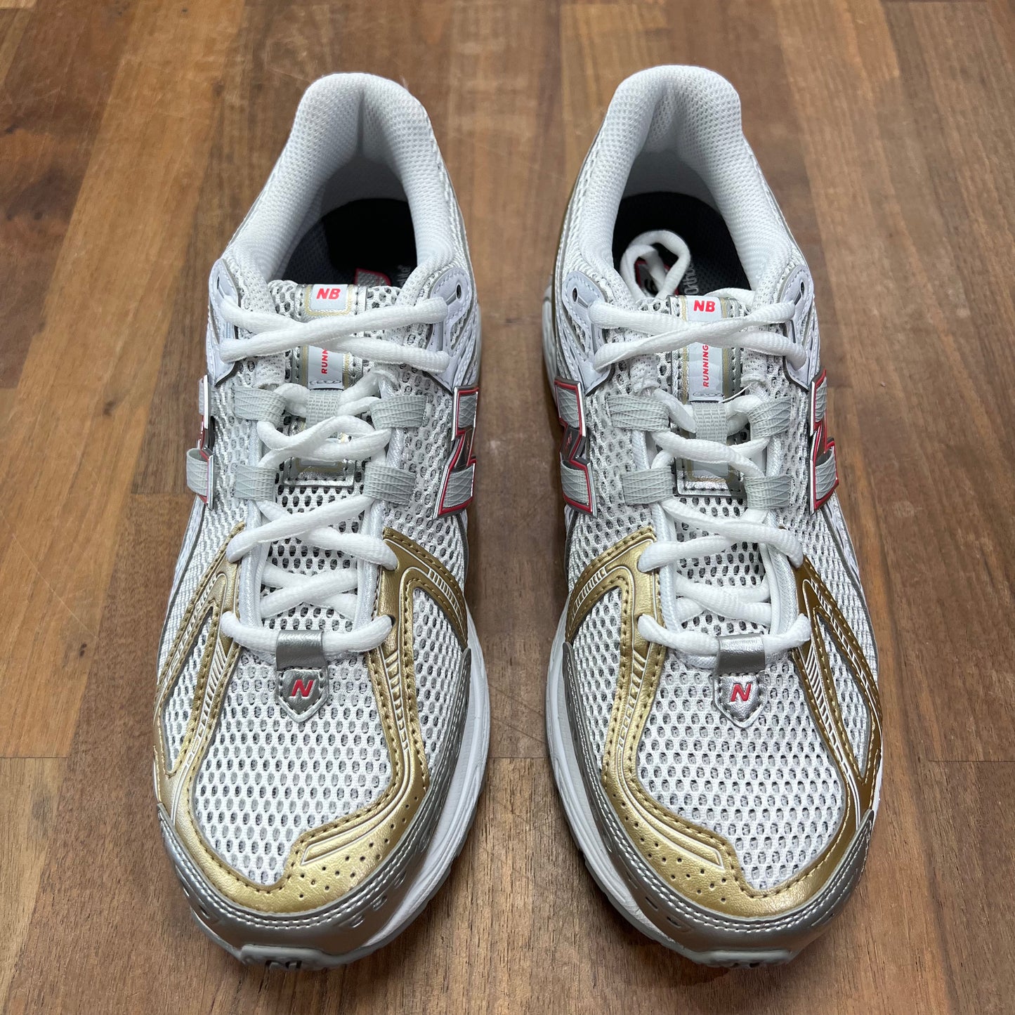 New Balance 1906R Silver Dragon Berry Gold Size 7 NEW S16006