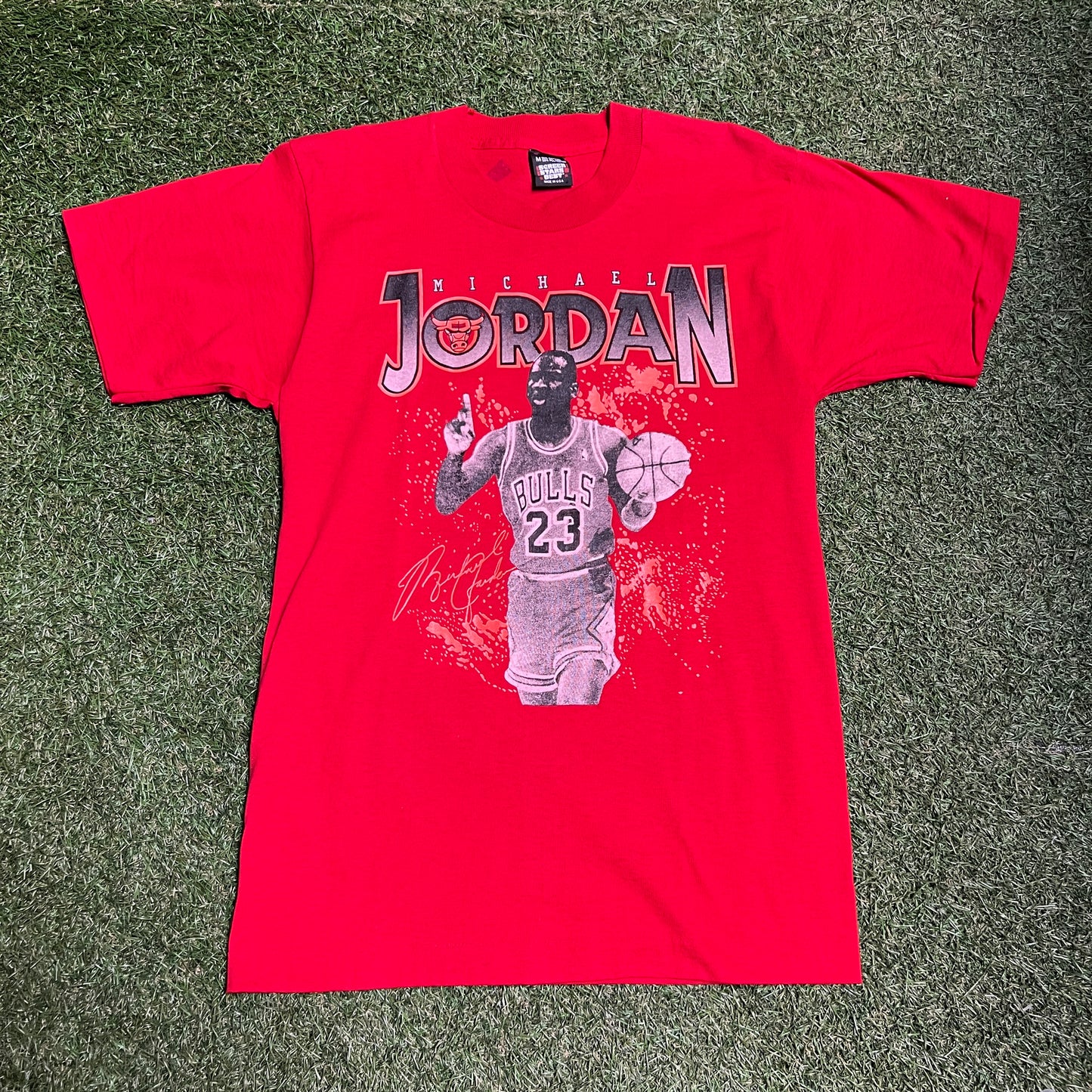 Jordan 1990s Screen Star Tag Red Tee Cartoon Size Medium USED v3896
